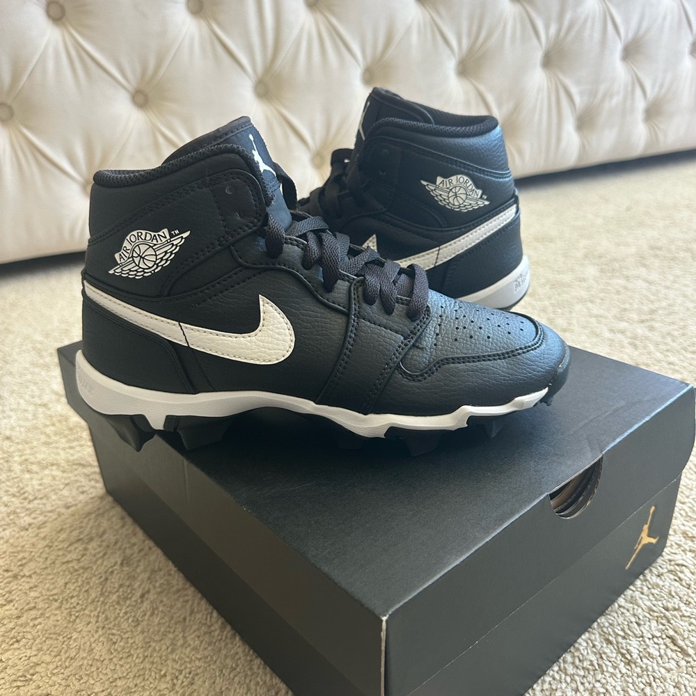 Jordan Kids Black and White Sneakers